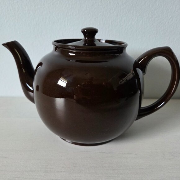 Vintage Sadler 32 Oz. Rich Brown Betty Earthenware English Teapot - Glossy - Picture 1 of 7